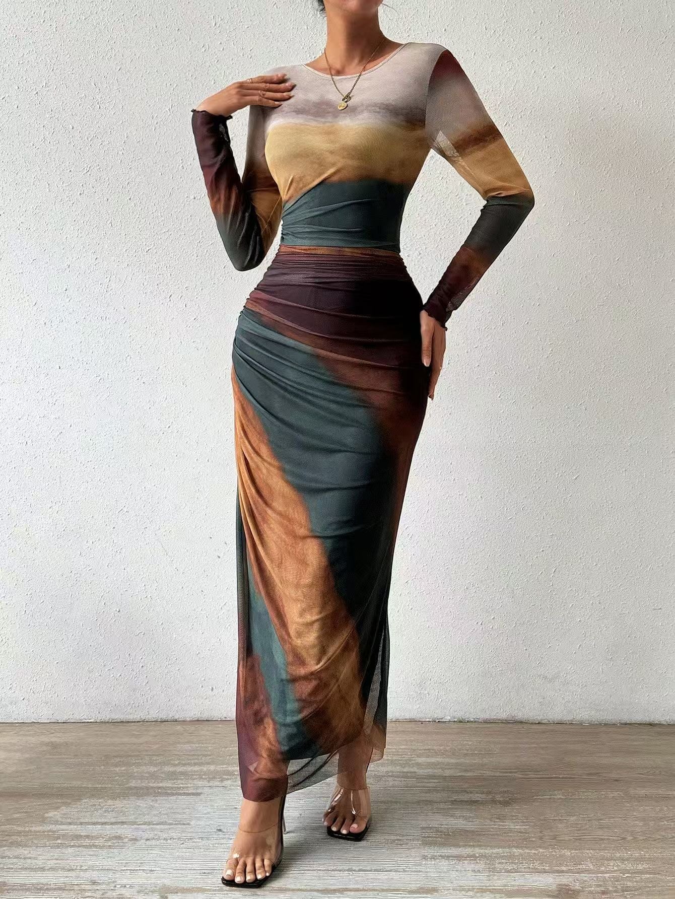 Round Neck Printed Maxi Dress - Bodycon Fit Everyday Elegance