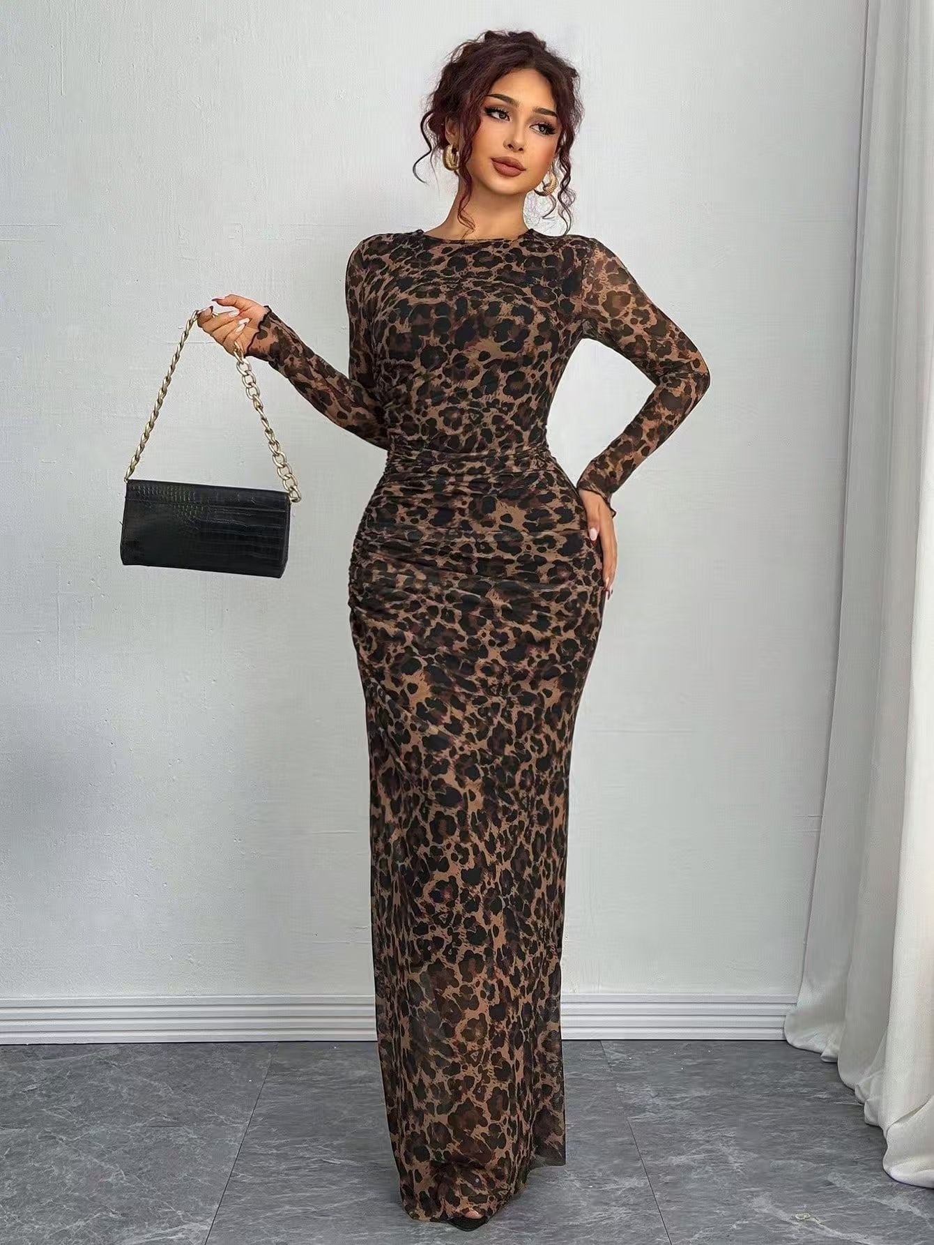 Round Neck Printed Maxi Dress - Bodycon Fit Everyday Elegance