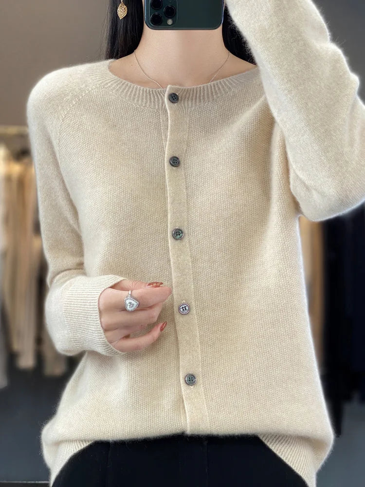 Eleanor | Women's Extra Fine Merino Wool Cardigan – Classic Knitwear