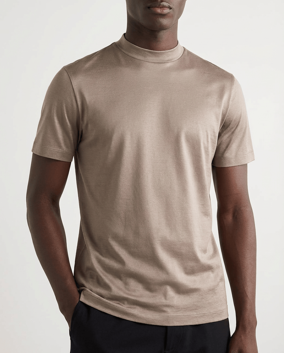 Shiny Crew-Neck T-Shirt – Sleek Casual Style