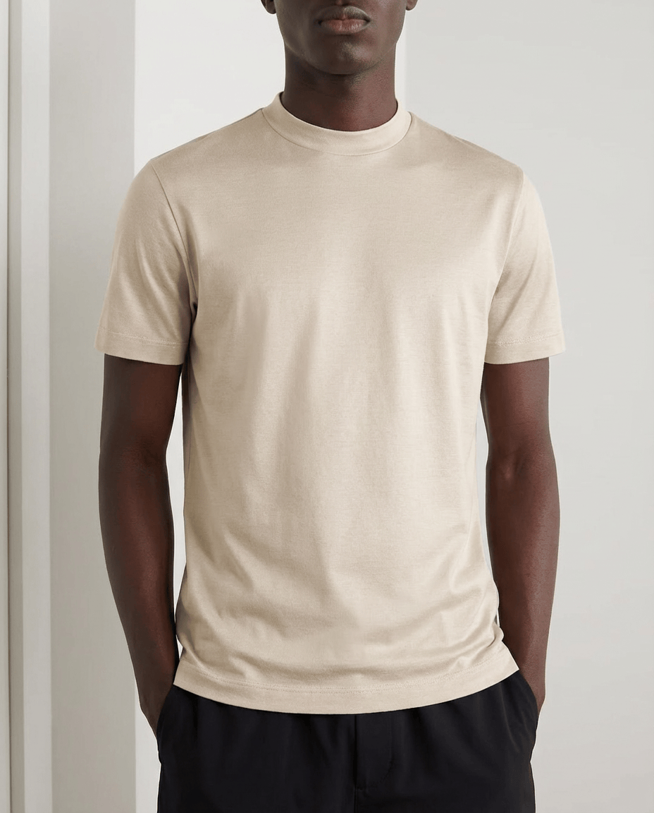 Shiny Crew-Neck T-Shirt – Sleek Casual Style