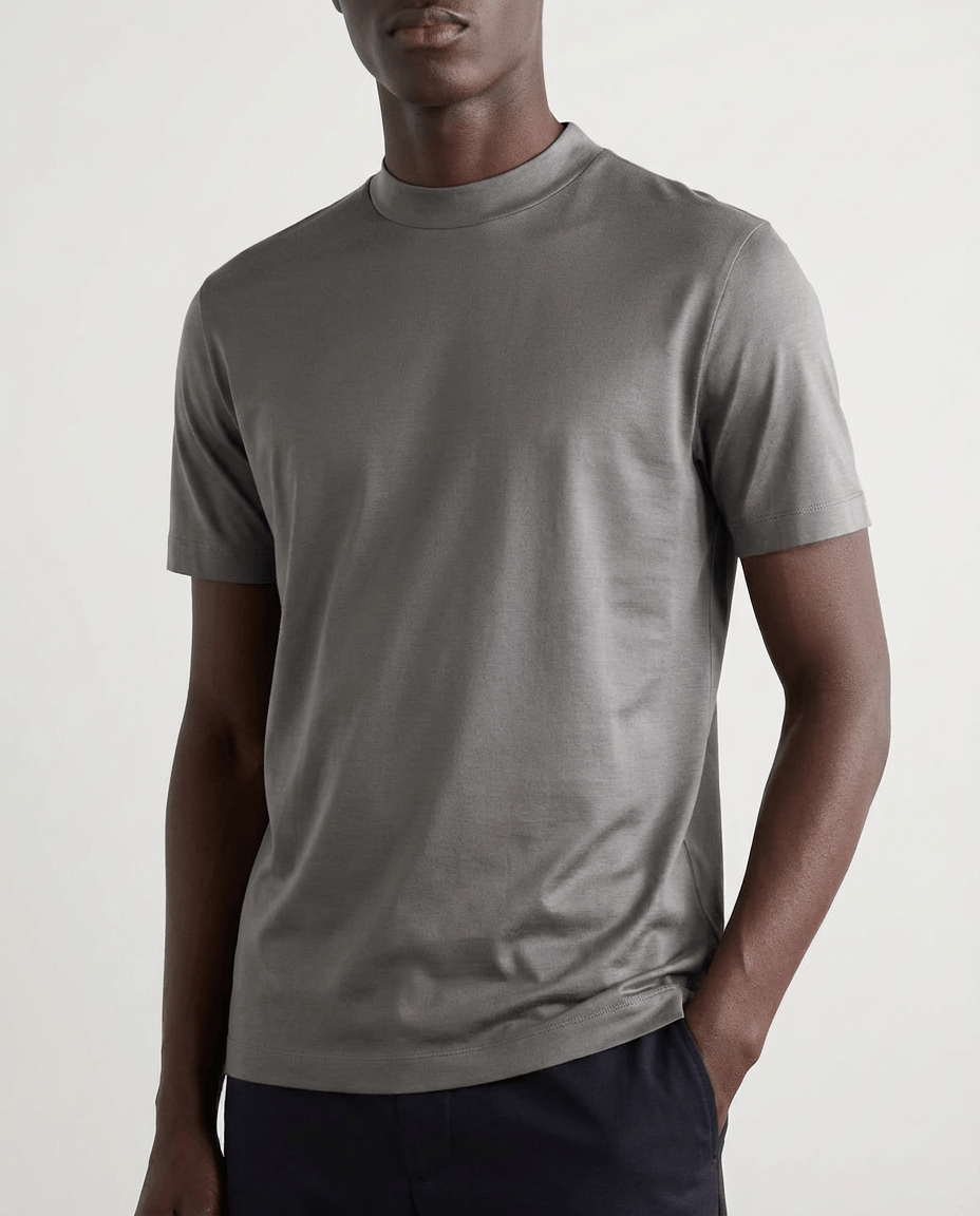 Shiny Crew-Neck T-Shirt – Sleek Casual Style