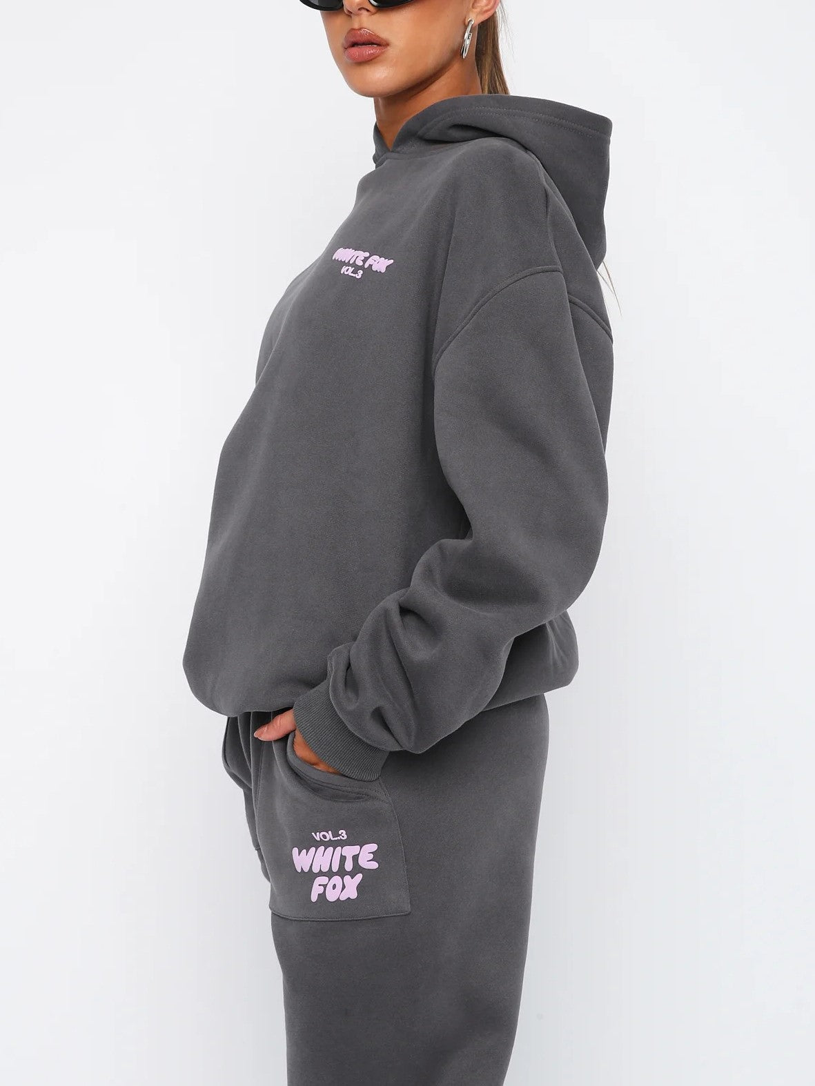 Cropped Tracksuit Set - Relaxed Fit Two-Piece Loungewear with Back Print Detail