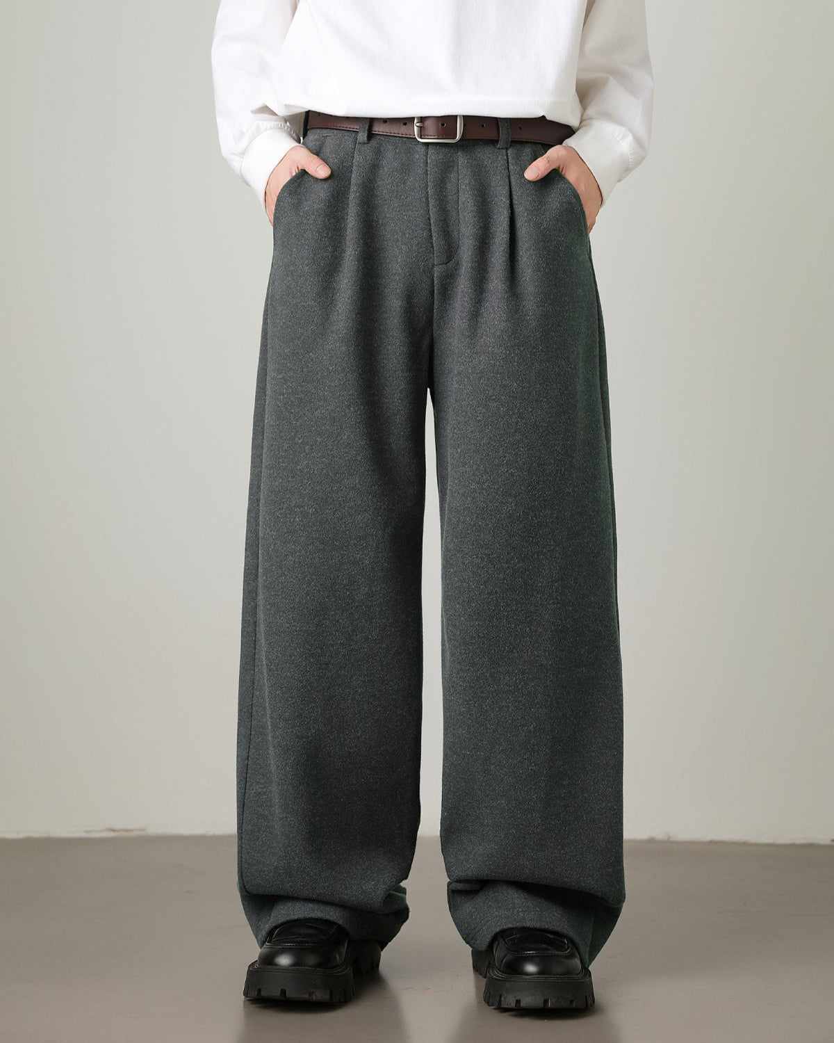 Men’s Wool Blend Wide-Leg Trousers – Smart Tailored