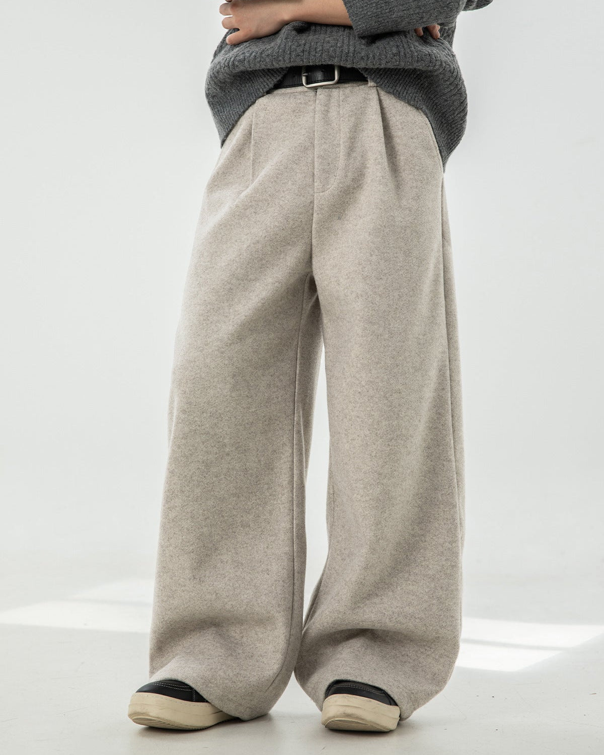 Men’s Wool Blend Wide-Leg Trousers – Smart Tailored