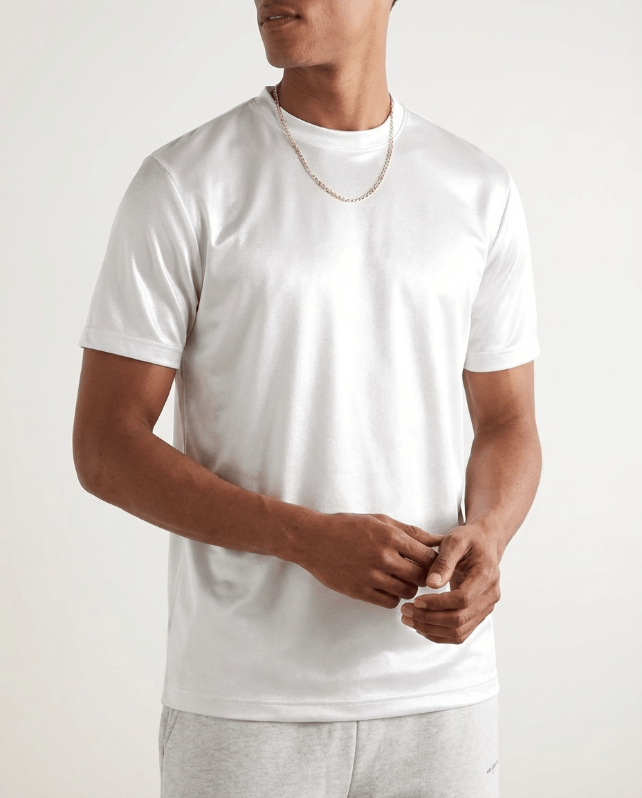 Shiny Crew-Neck T-Shirt – Sleek Casual Style